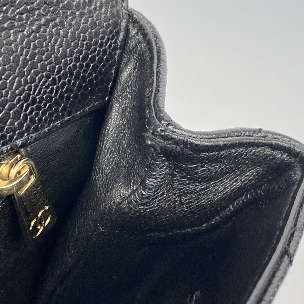 CHANEL Black Caviar Leather Clutch Bag - Picture 7 of 9